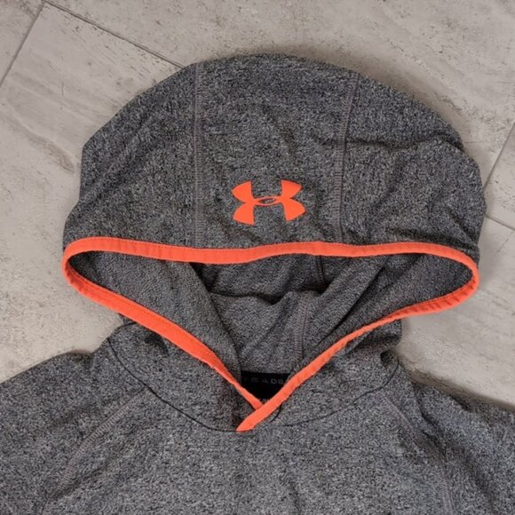 Under Armour Loose Fit Threadborne Hoodie Athletic HeatGear Hooded Sporty Top - Picture 2 of 9